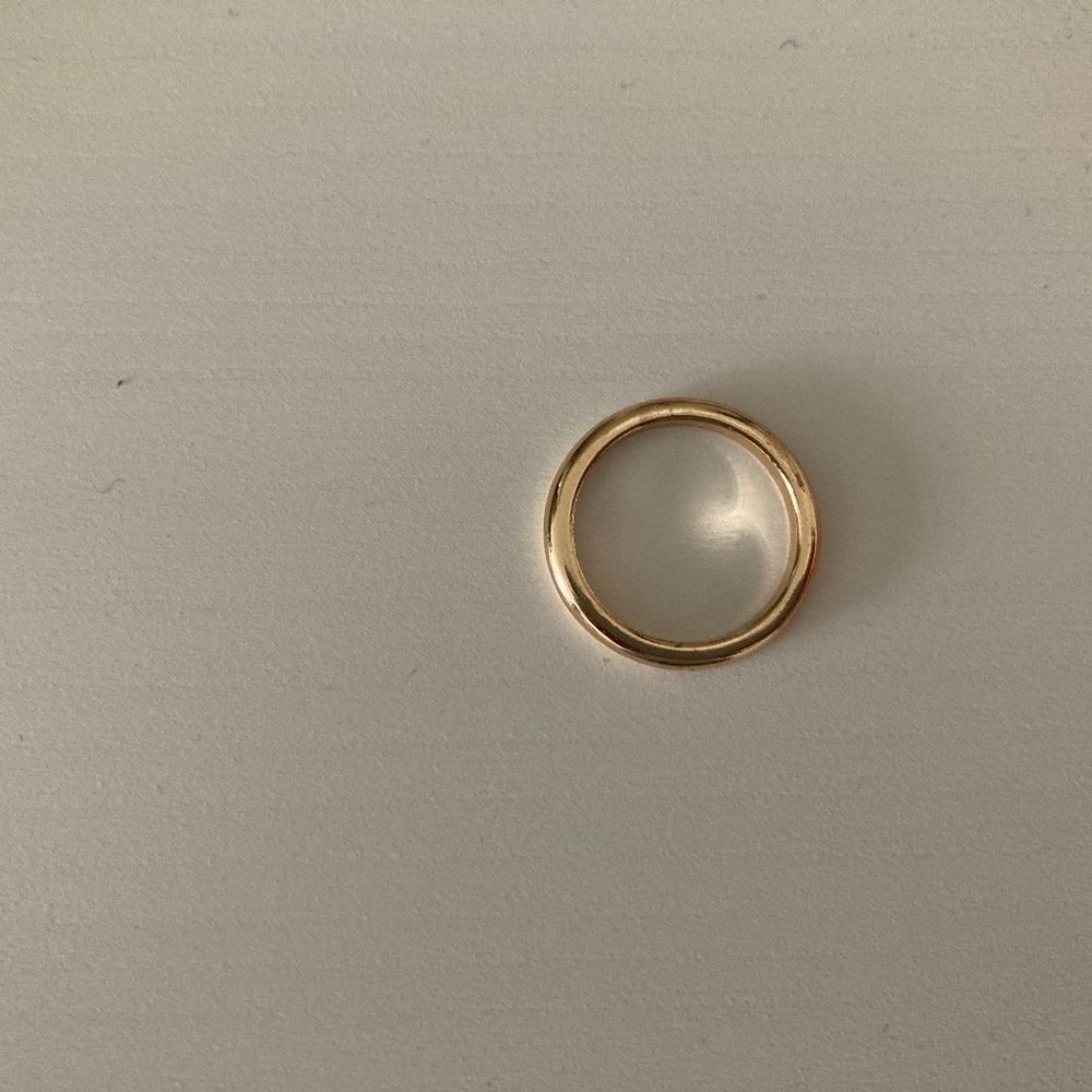 Gold ring